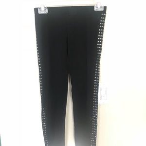 ❤️BLACK STUDDED LEGGINGS SIZE SMALL STRETCHY